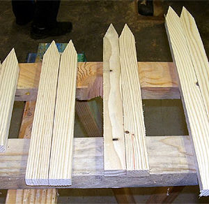 regular-wood-stakes